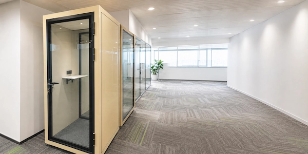 multi floor 1p phone booth corridor layout
