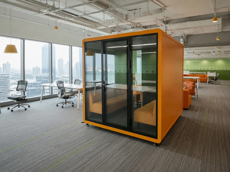 dubai orange meeting booth detail