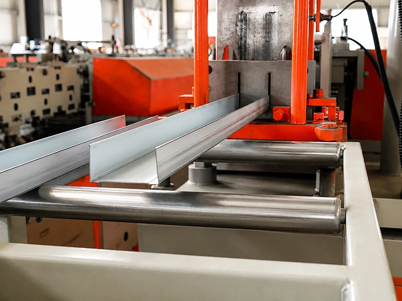 factory machine forming metal u channel profiles for demountable wall components