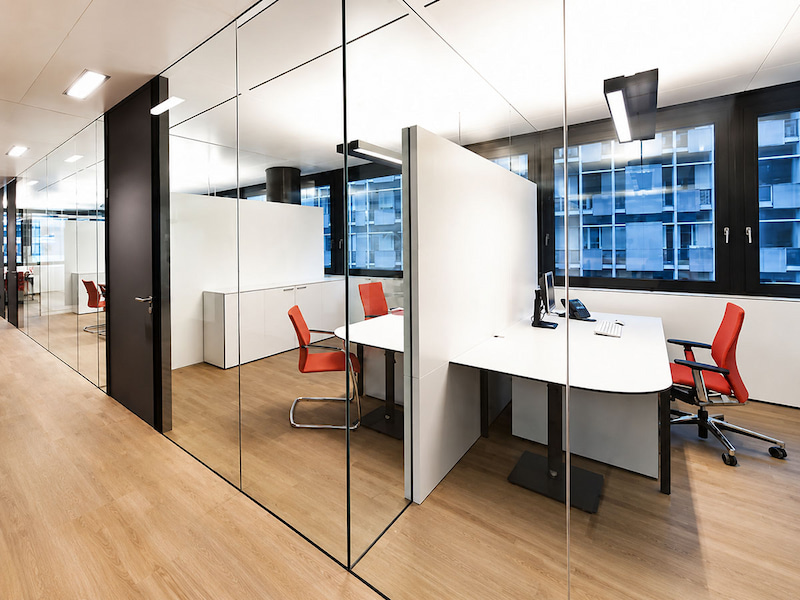 sg 40 style glass partition for transparent office zoning and workstation separation