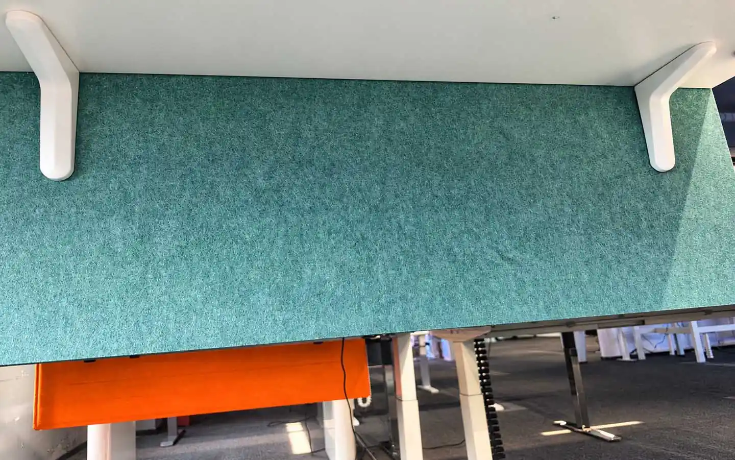 screen bracket mounting installation check example