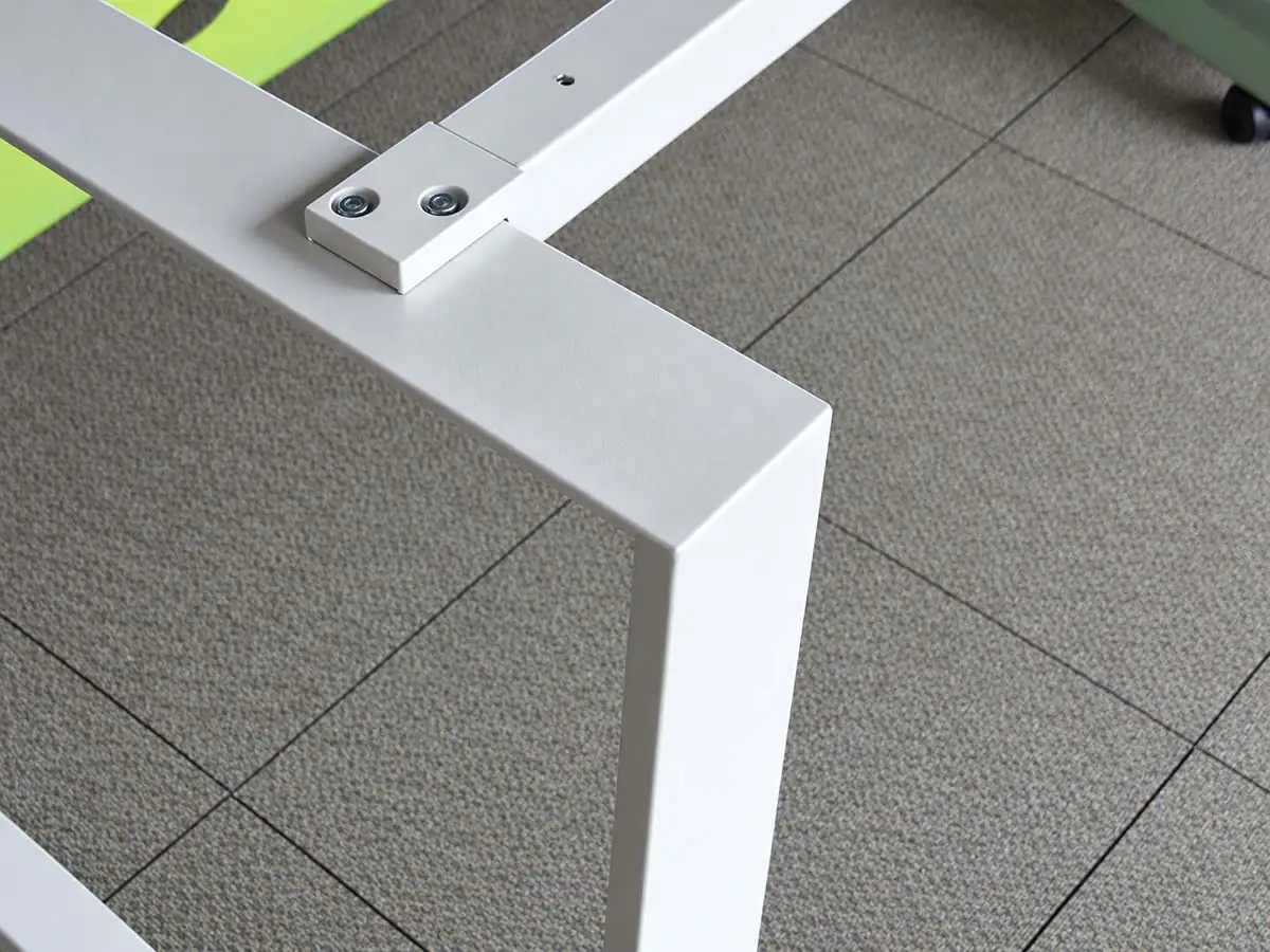 desk frame leg connection structure for tabletop support