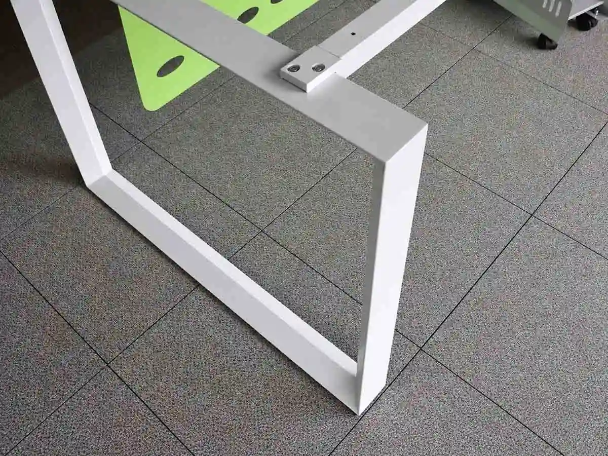 table leg contact area and floor stability inspection