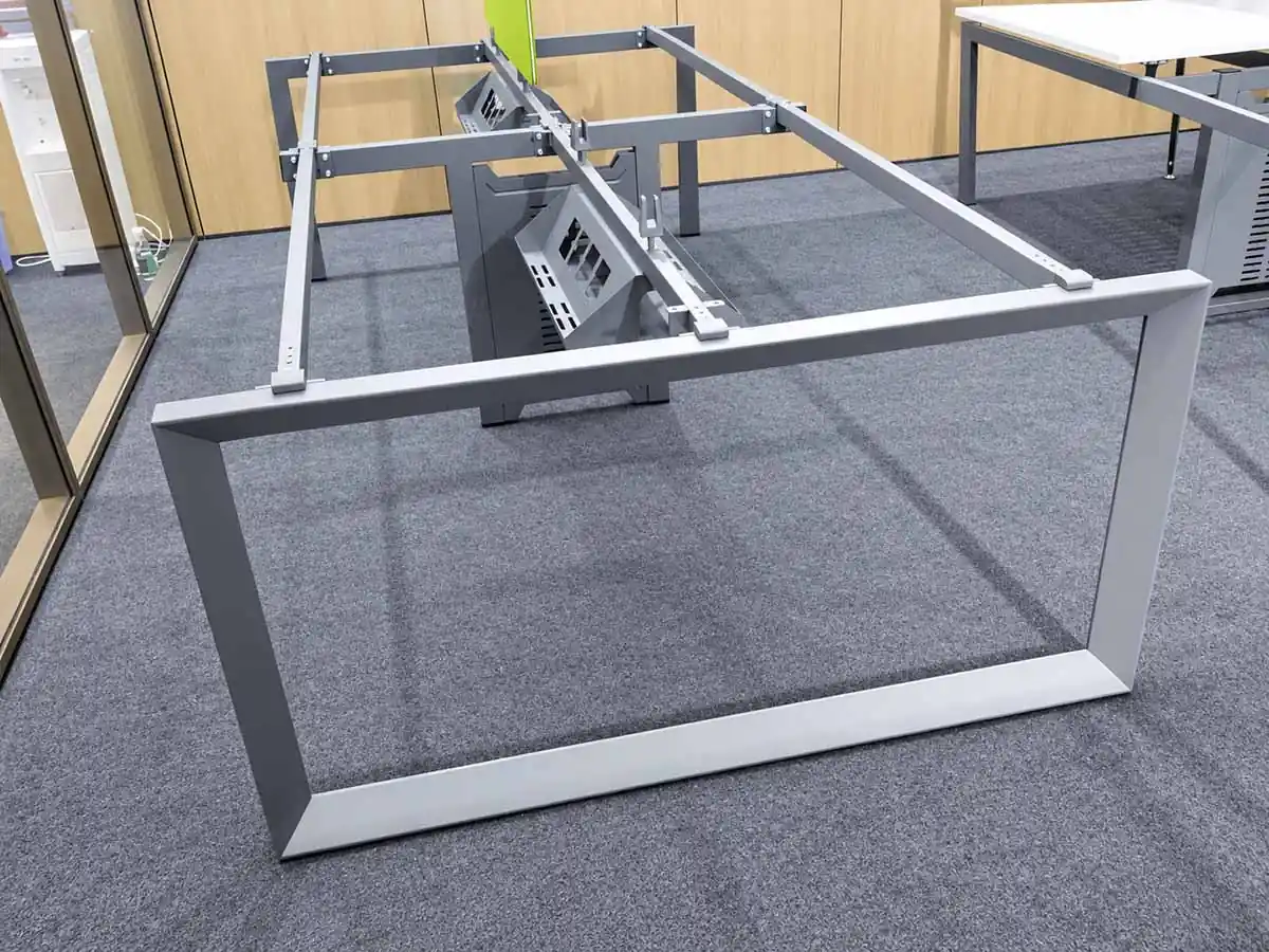 crossbar configurations for multi person workstation stability
