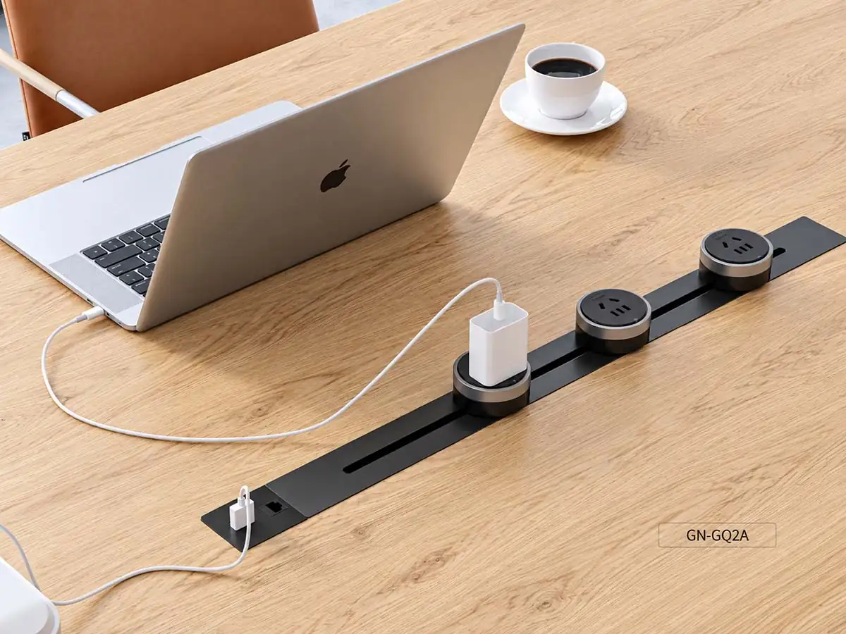 power rail system installed on a workstation
