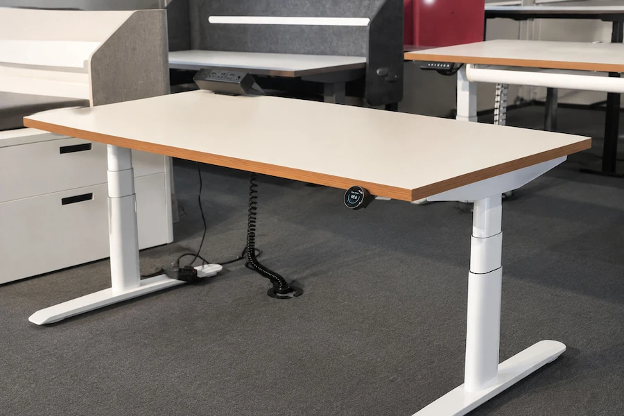 Standing Desk Buying and Selection Guide