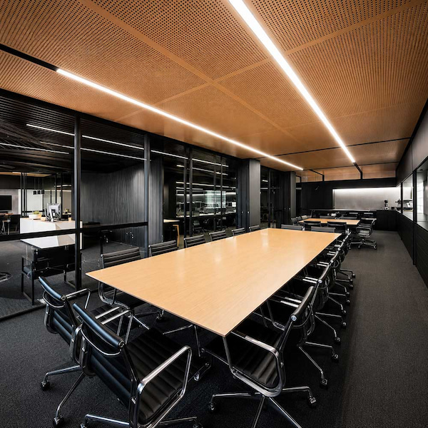 lack framed demountable glass wall meeting room for system layout and configuration review