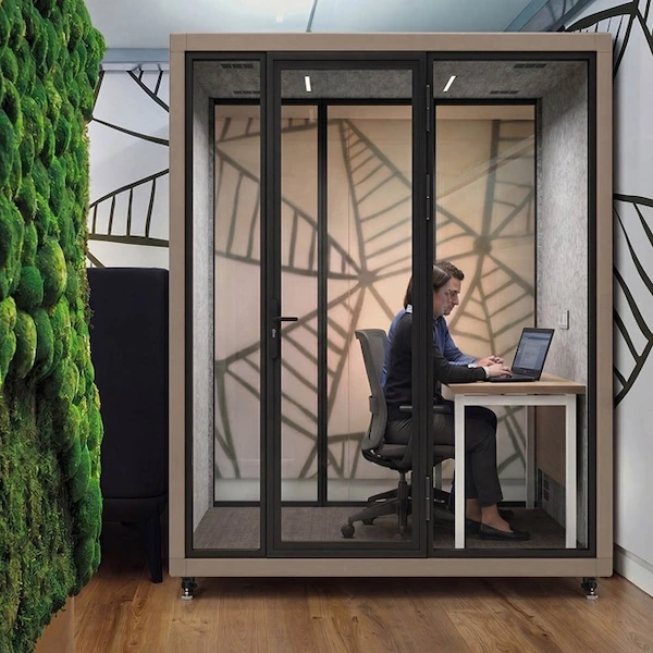 4 person meeting pod layout